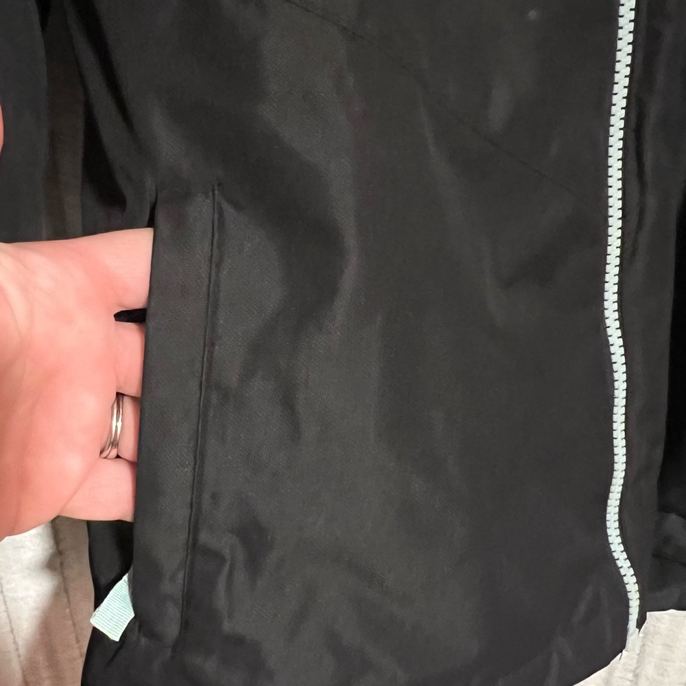 Swiss Tech Kids Black Winter Coat with Aqua Accents - Picture 2 of 7